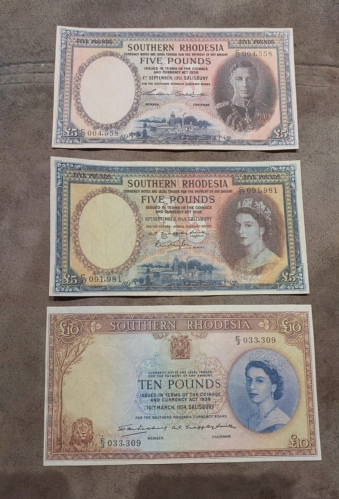 Southern Rhodesia High Denomination Trio - 5 Pounds King George VI, 5 Pounds Queen