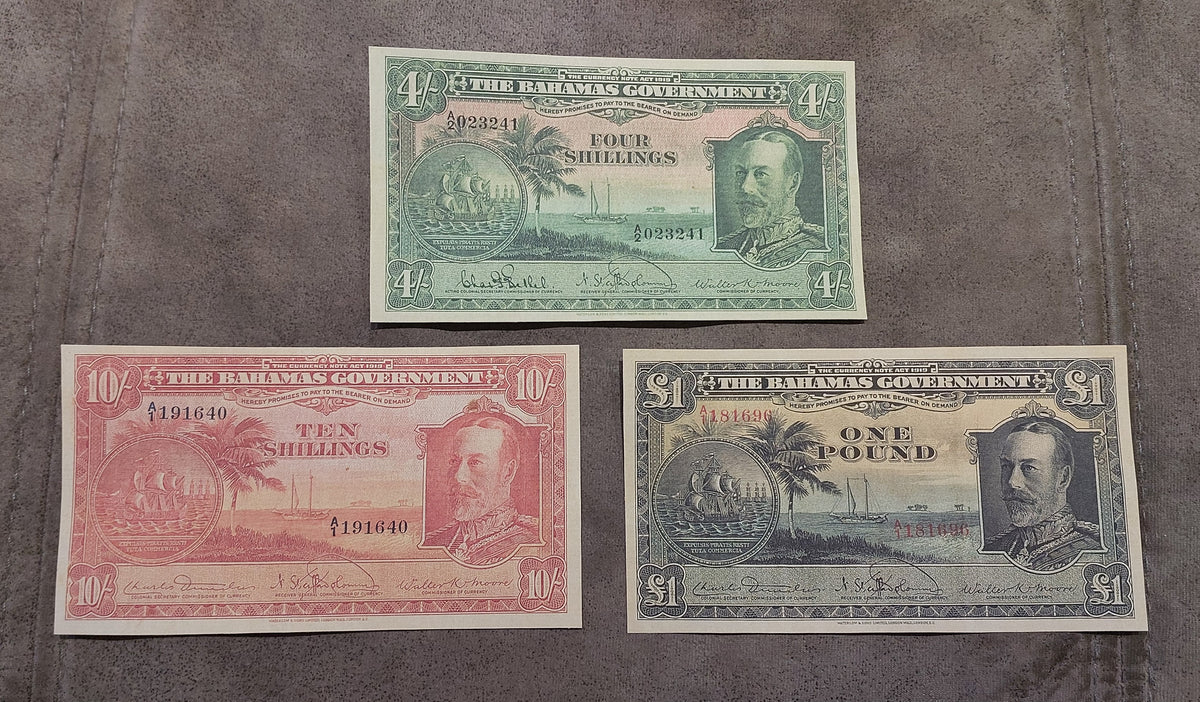 Group of 3 banknotes (trio) showing the front/obverse views of the 1919–1935 modified color series.