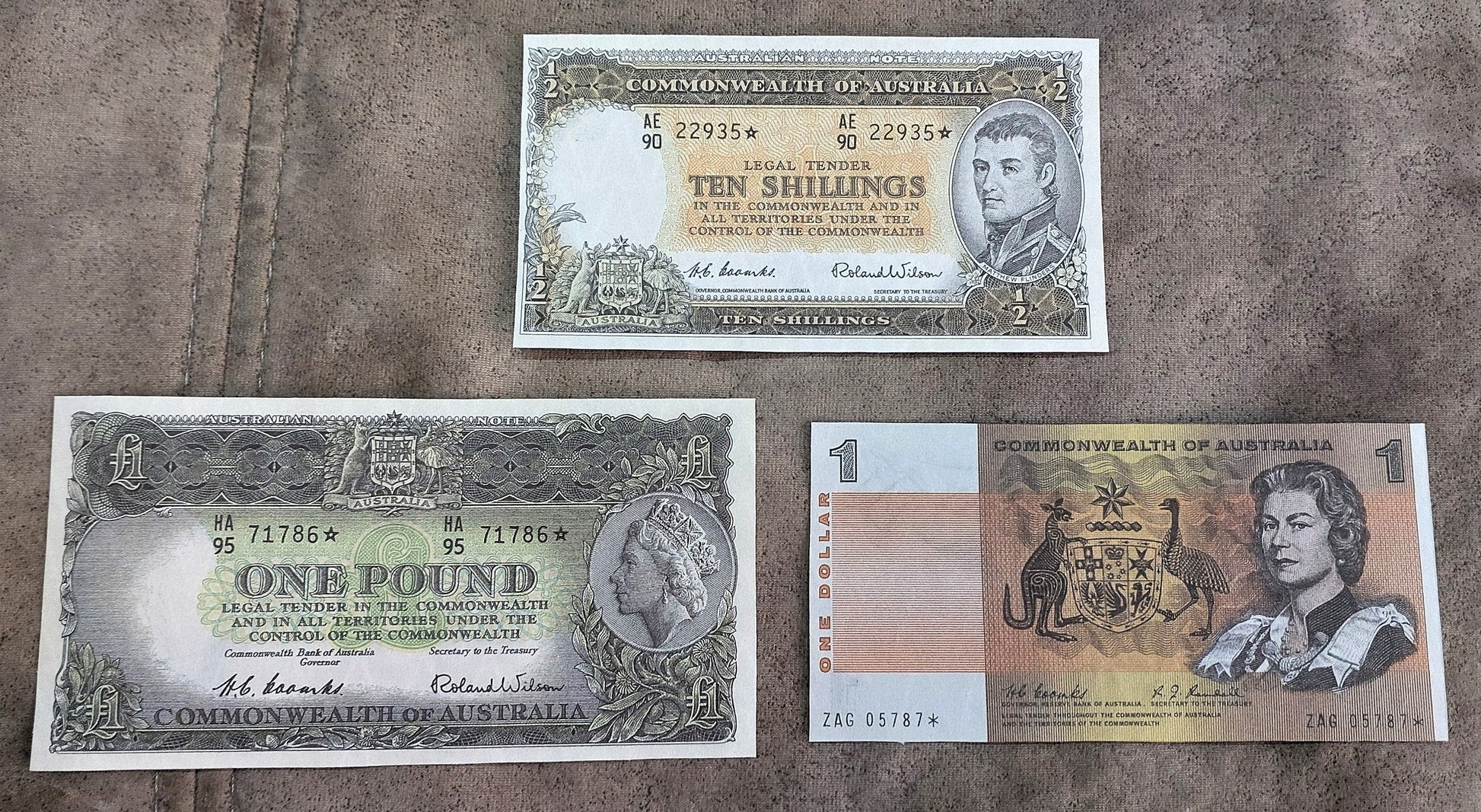Commonwealth of Australia 10 Shilling 1954, 1 Pound 1953, 1 & 2 Dollar 1968 Star Notes