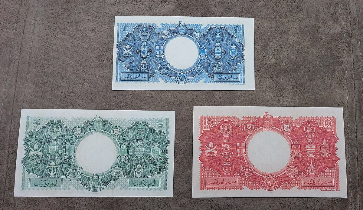 Three-note layout (trio) showing the back/reverse side designs, state coats of arms, and watermark panels